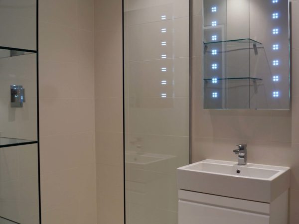 Wet room with glass shelves